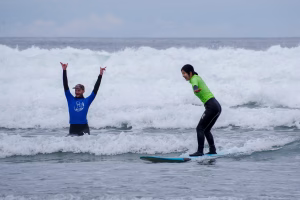 swell tofino surf lesson